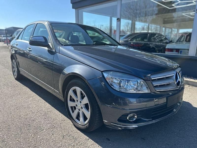 Gebraucht Mercedes C200 136 PS (100 kW) 2007 Grau Limousine