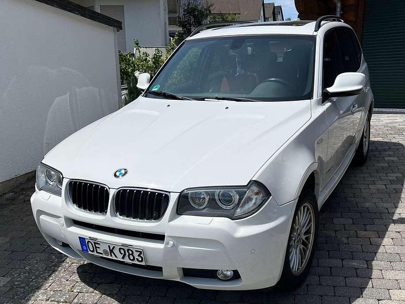 Weiß Gebraucht 2009 BMW X3 Sport Line SUV | 5.500 € (Fairer Preis) - Bild 1/4