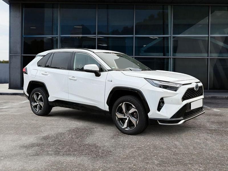 Gebraucht Toyota HiLux 306 PS (225 kW) 2023 Pickup