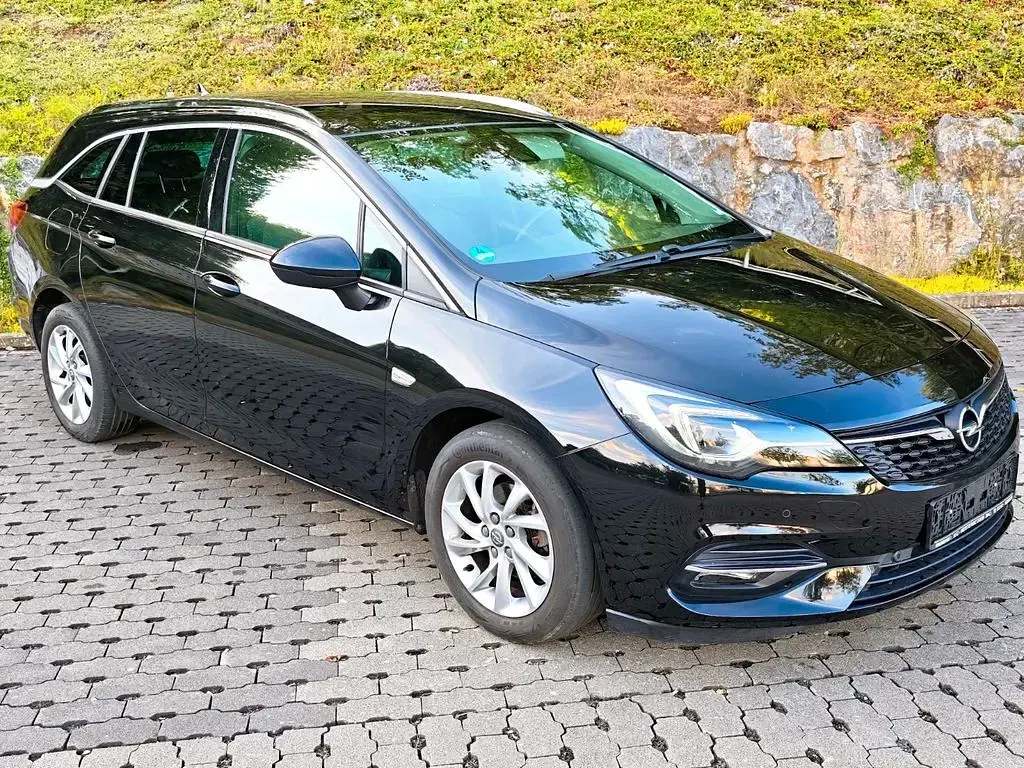 Gebraucht Opel Astra 131 PS (96 kW) 2020 Schwarz Limousine