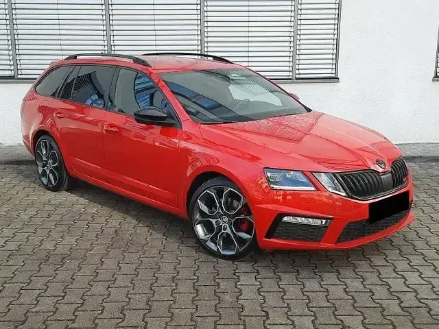 Gebraucht Skoda Octavia vRS 240 PS (176 kW) 2017 Cervena corrida/corrida rot Kombi