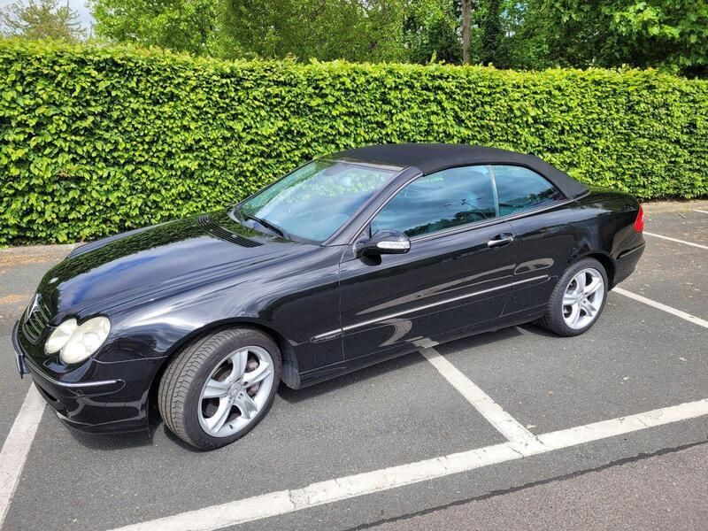 Schwarz Gebraucht 2004 Mercedes CLK500 Avantgarde Cabrio | 16.850 € - Bild 1/4