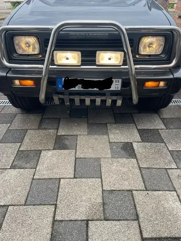 Gebraucht Daihatsu Feroza 95 PS (69 kW) 1992 Grau SUV