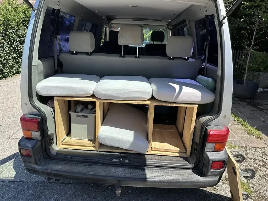 Gebraucht VW Caravelle 102 PS (75 kW) 2001 Silber Van