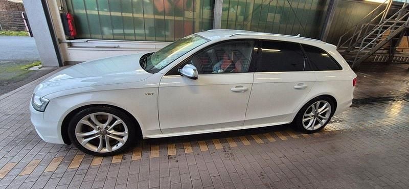 Gebraucht Audi S4 Sport 333 PS (244 kW) 2013 Weiß Kombi