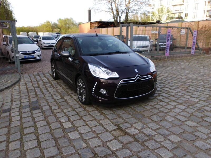 Gebraucht Citroën DS3 Cabriolet Sport Chic 92 PS (67 kW) 2014 Violett Cabrio