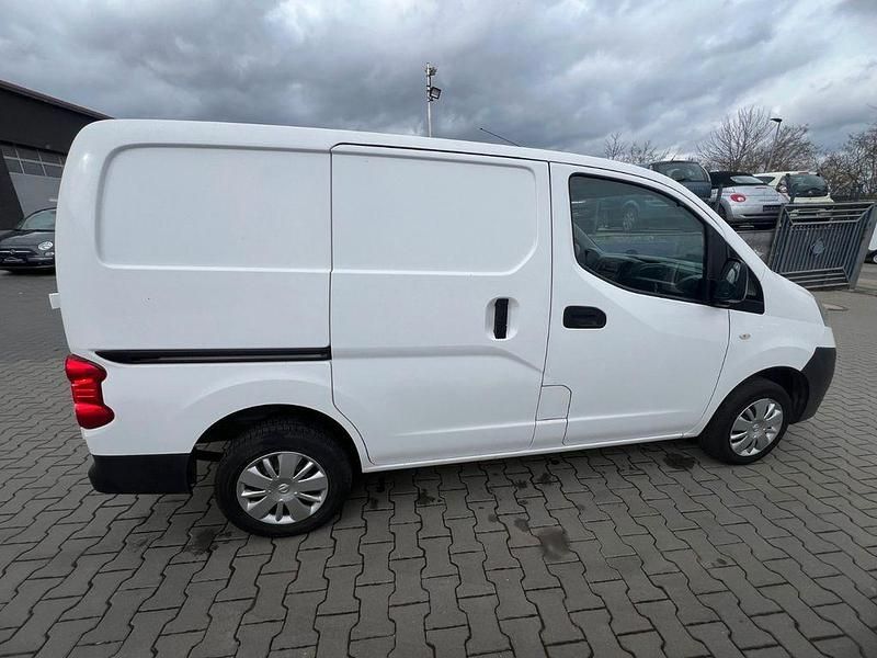 Gebraucht Nissan NV200 110 PS (80 kW) 2018 Weiß Van / Kleinbus