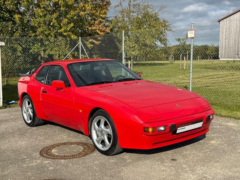 Rot Gebraucht 1989 Porsche 944 Coupé | 24.900 € - Bild 1/4
