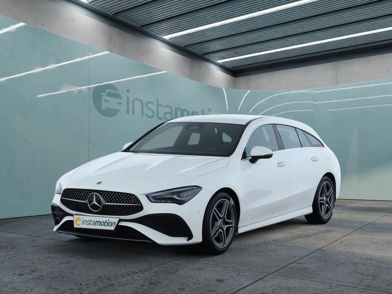 Weiß Gebraucht 2024 Mercedes CLA180 Shooting Brake AMG Kombi | 32.790 € (Etwas zu teuer) - Bild 1/3