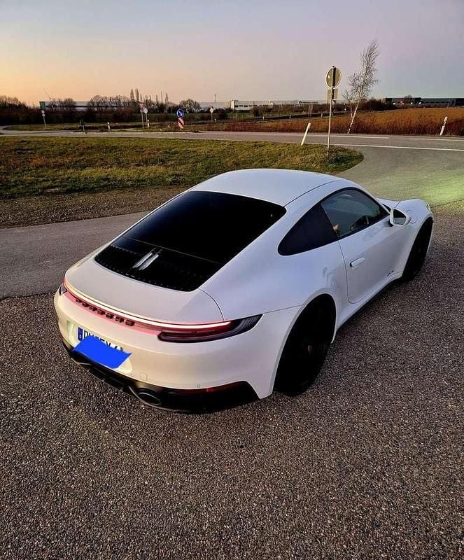 Gebraucht 2022 Porsche 911 Carrera 4 GTS Coupé | 144.000 € (Superpreis) - Bild 1/4