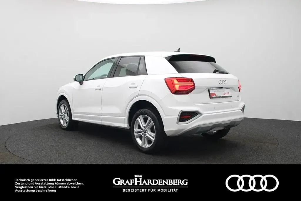 Gebraucht Audi Q2 Ambiente 150 PS (110 kW) 2022 Ibisweiß SUV