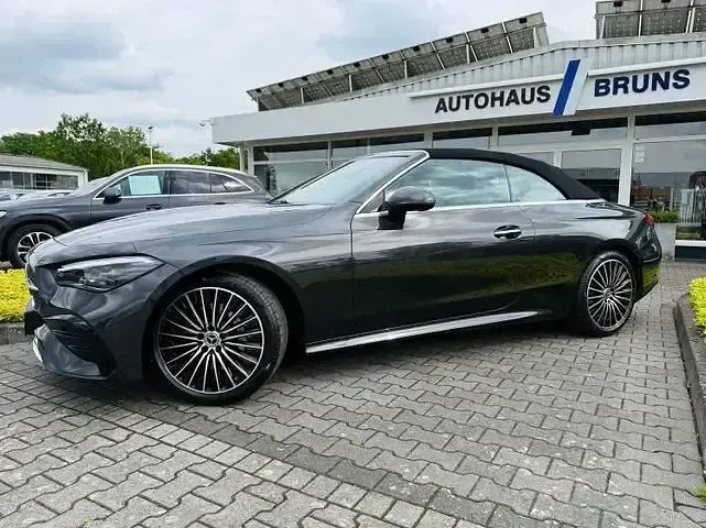 Gebraucht Mercedes CLE180 AMG 170 PS (125 kW) 2025 Graphitgrau Cabrio