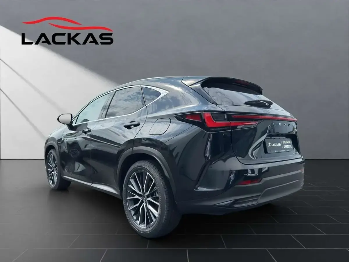 Neu Lexus NX350h Executive Line 243 PS (178 kW) 2026 Graphite black (schwarz) SUV