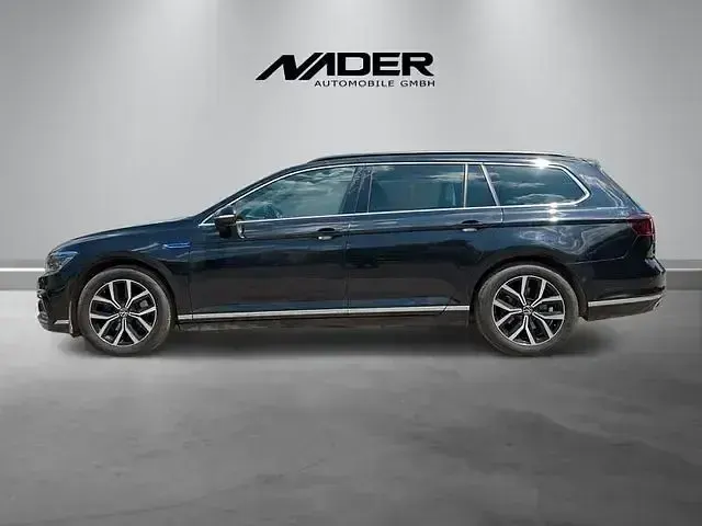 Gebraucht VW Passat GTE 156 PS (114 kW) 2021 Schwarz Kombi