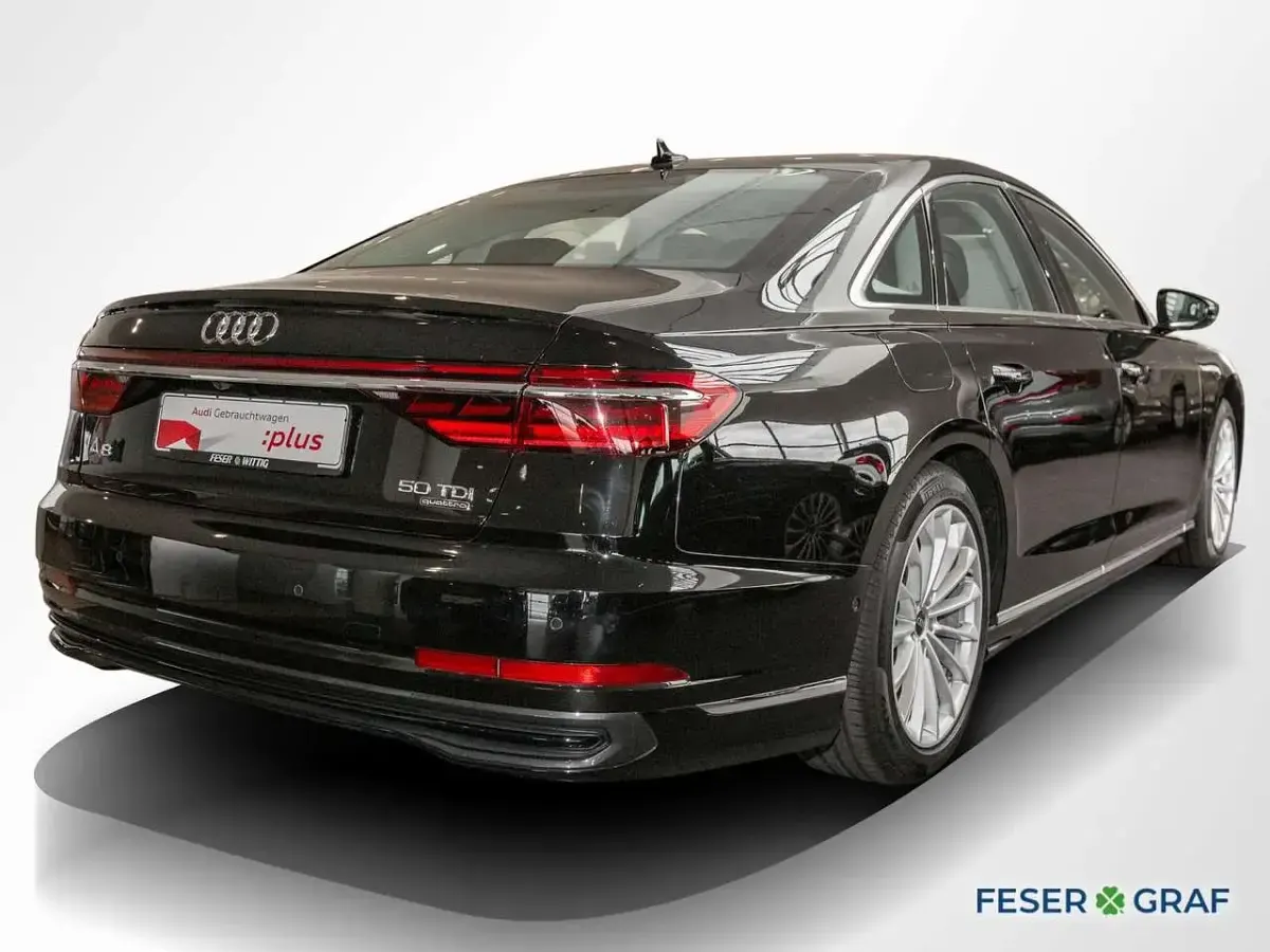 Gebraucht Audi A8 Sport 286 PS (210 kW) 2023 Brillantschwarz Limousine