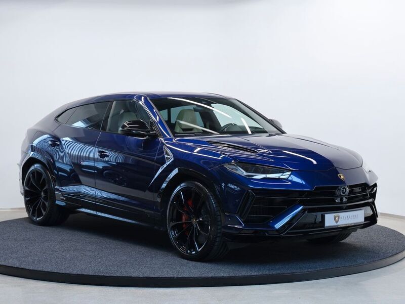 Usata Lamborghini Urus 666 CV (489 kW) 2023 Blu SUV