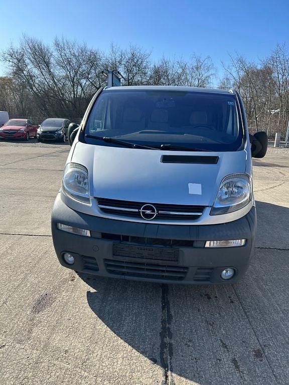 Gebraucht Opel Vivaro 101 PS (74 kW) 2005 Grau Van / Kleinbus