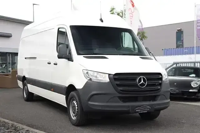 Gebraucht Mercedes Sprinter 150 PS (110 kW) 2024 Weiß Van