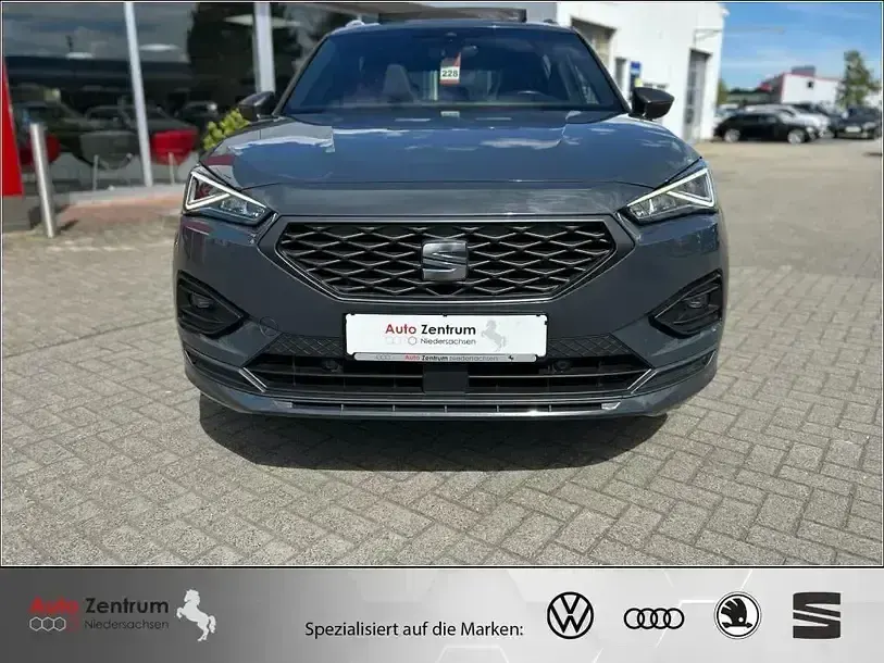 Gebraucht Seat Tarraco 4Drive 200 PS (147 kW) 2022 Grau SUV