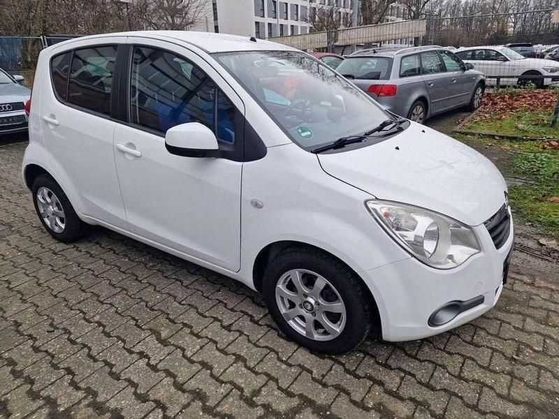 Gebraucht Opel Agila 65 PS (47 kW) 2009 Classic weiß Kleinwagen