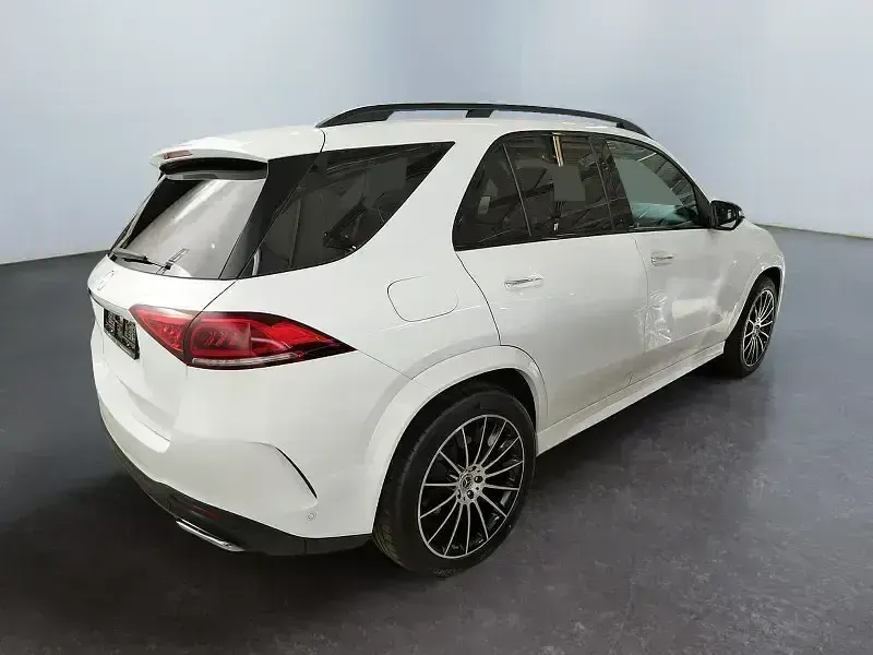 Gebraucht Mercedes GLE400 AMG 330 PS (242 kW) 2024 Weiß SUV