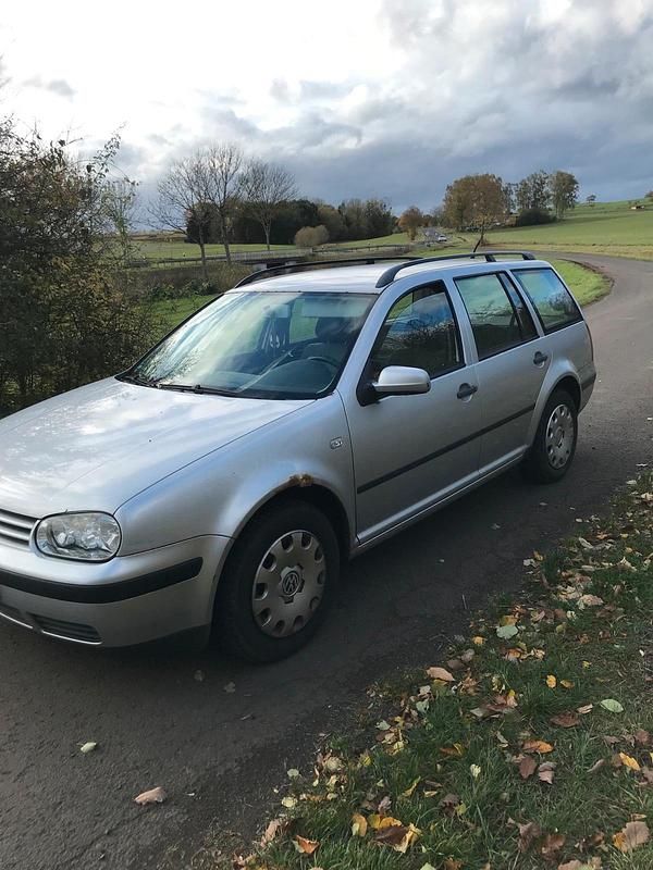 Gebraucht VW Golf IV 101 PS (74 kW) 2006 Silber Kombi