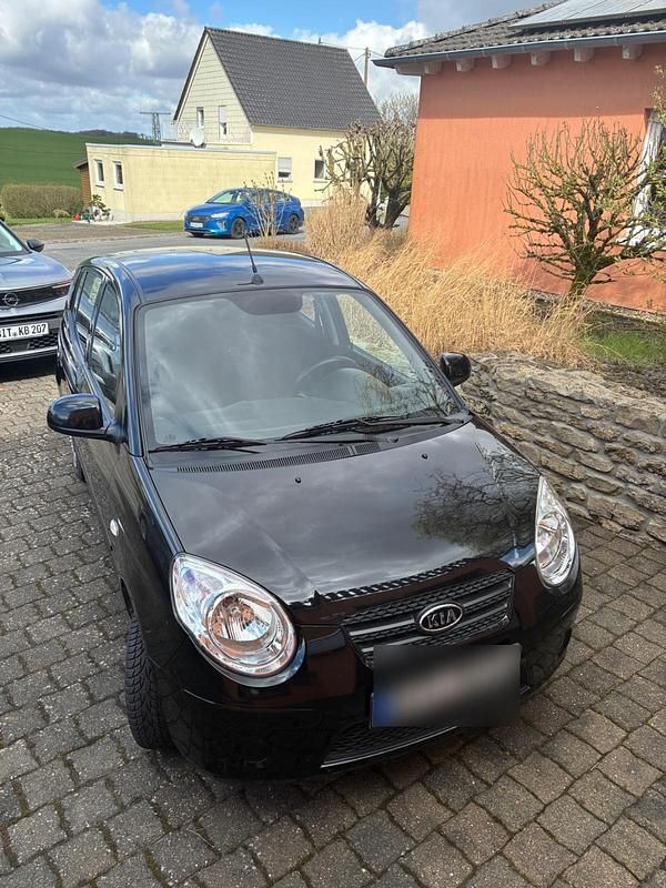 Gebraucht Kia Picanto 65 PS (47 kW) 2010 Schwarz Kleinwagen