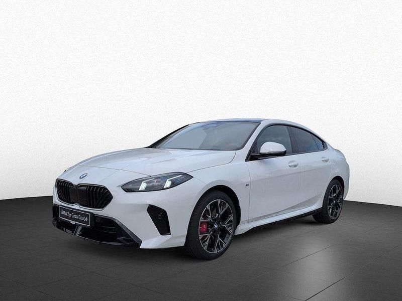 Neu BMW 220 Performance 170 PS (125 kW) 2025 Weiß Coupé