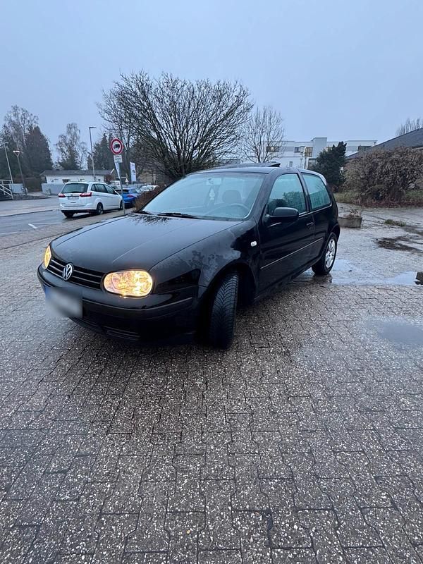 Gebraucht VW Golf IV 101 PS (74 kW) 2003 Schwarz Kleinwagen