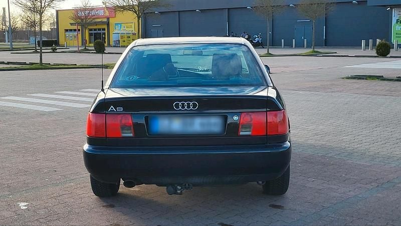 Gebraucht Audi A6 115 PS (84 kW) 1994 Blau Limousine