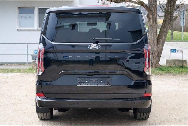 Neu Ford Tourneo Titanium 170 PS (125 kW) 2026 Schwarz Van / Kleinbus
