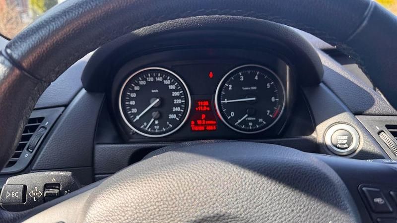 Gebraucht BMW X1 150 PS (110 kW) 2011 Braun SUV