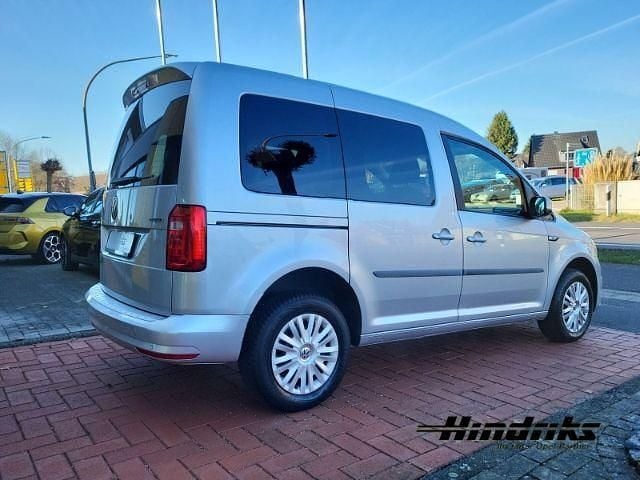 Gebraucht VW Caddy Trendline 110 PS (80 kW) 2018 Silber Van / Kleinbus