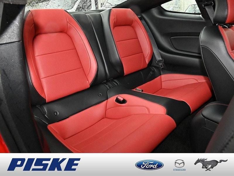 Second-hand Ford Mustang GT 450 CP (330 kW) 2017 Roșu Coupe