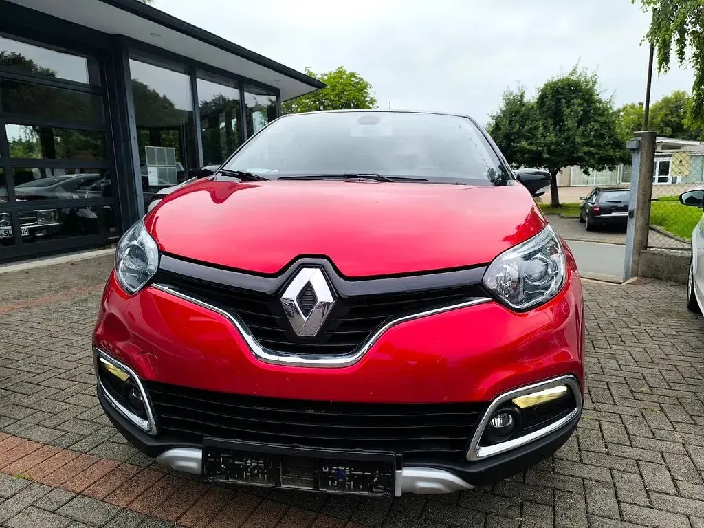 Gebraucht Renault Captur XMOD 118 PS (86 kW) 2016 SUV