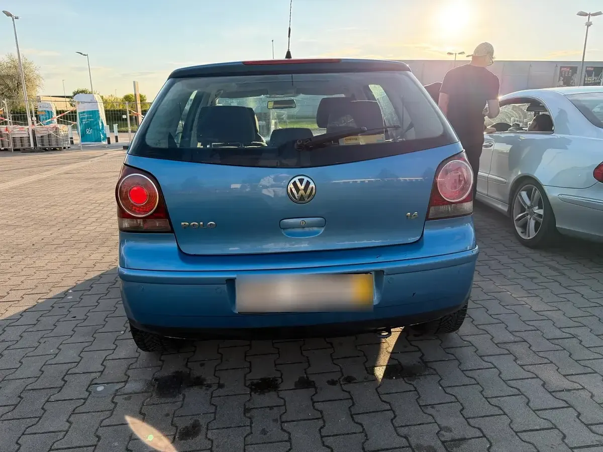 Gebraucht VW Polo 86 PS (63 kW) 2005 Blau Kleinwagen