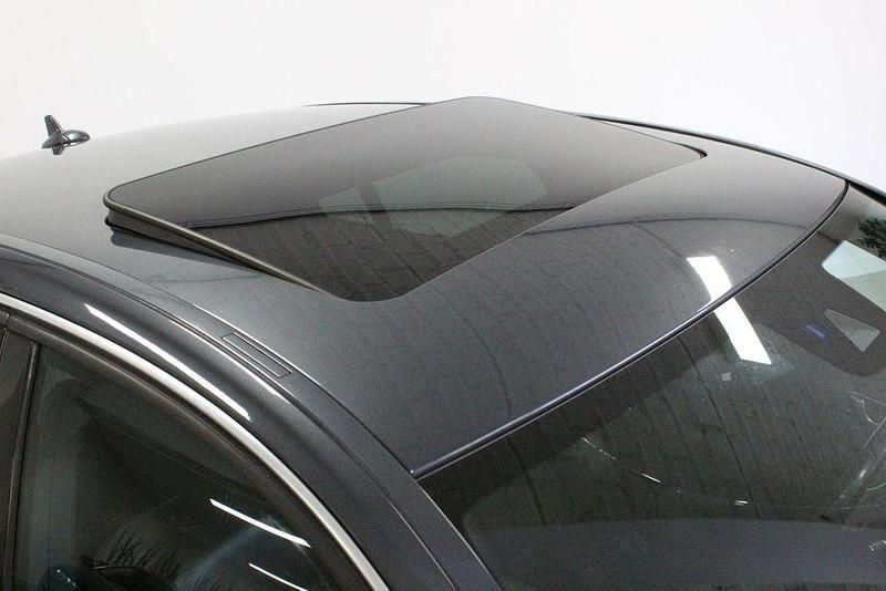 Gebraucht Mercedes E200 Ambition 184 PS (135 kW) 2013 Grau Limousine