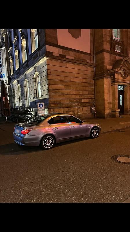 Gebraucht BMW 520 170 PS (125 kW) 2005 Grau Limousine