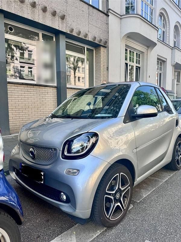 Silber Gebraucht 2019 Smart ForTwo Cabrio Prime Cabrio | 16.800 € (Guter Preis) - Bild 1/4
