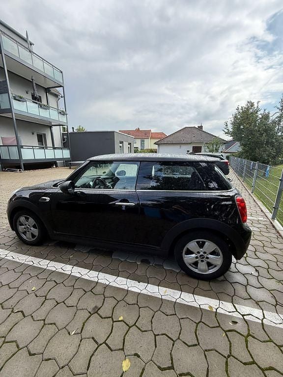 Schwarz Gebraucht 2018 Mini ONE Kleinwagen | 6.700 € (Guter Preis) - Bild 1/4