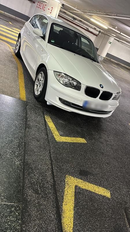 Gebraucht BMW 118 Coupé 143 PS (105 kW) 2007 Weiß Coupé