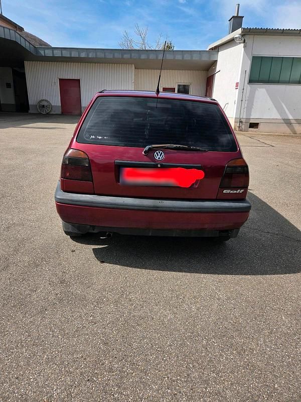 Gebraucht VW Golf III 75 PS (55 kW) 1995 Rot Limousine