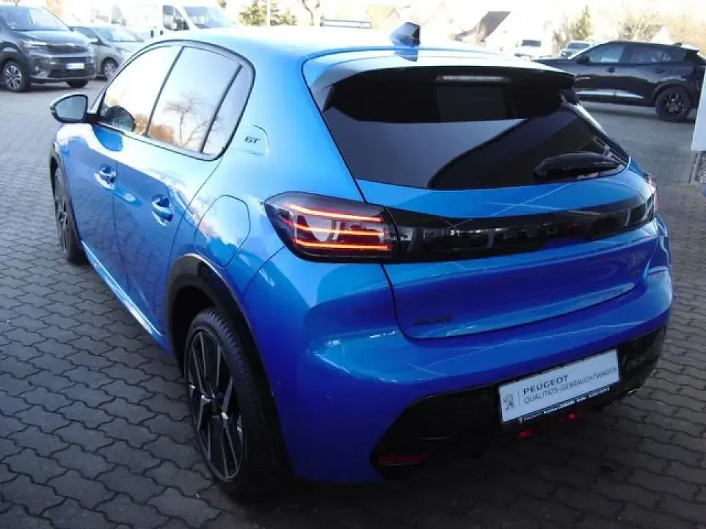 Gebraucht Peugeot 208 GT 101 PS (74 kW) 2024 Vertigo (metallic) Kleinwagen