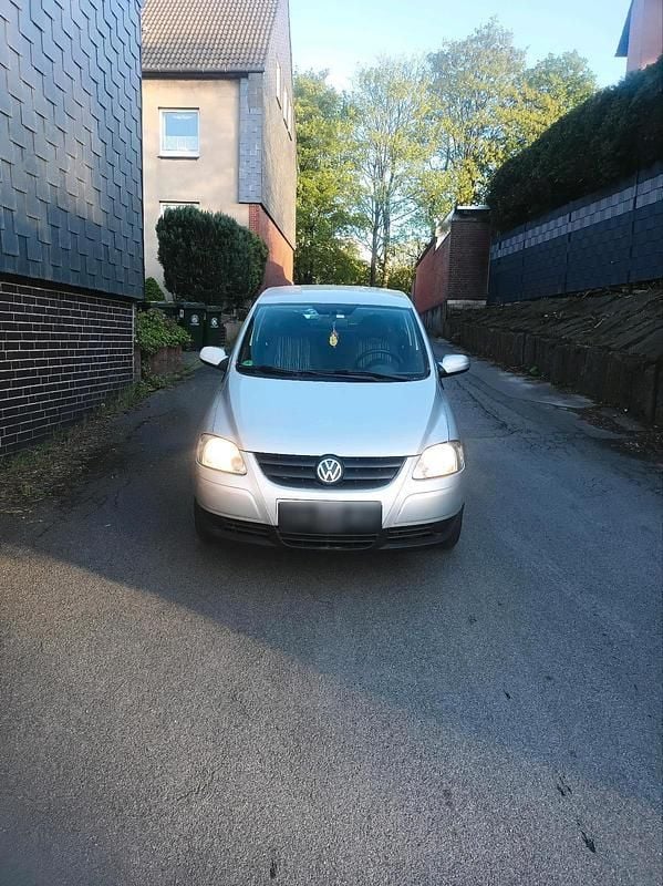 Occasion VW Fox 55 PK (40 kW) 2005 Zilver Hatchback
