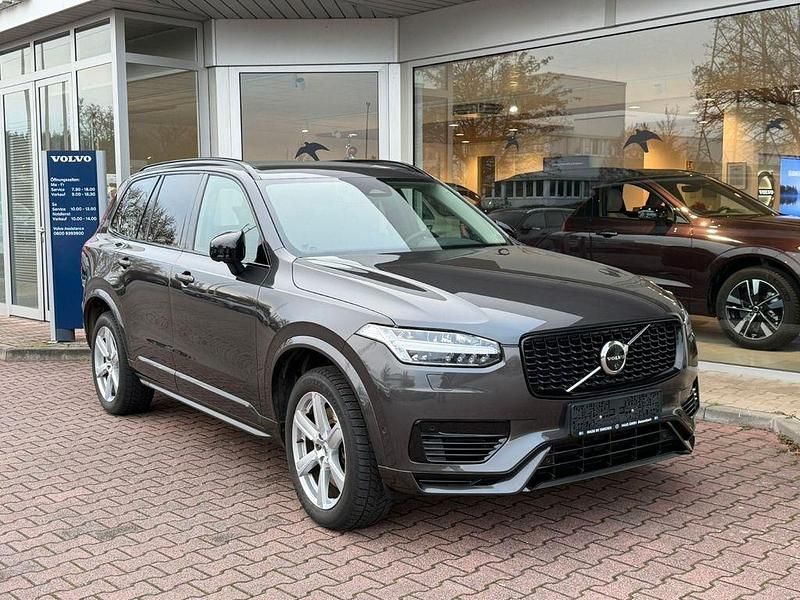 Grau Gebraucht 2023 Volvo XC90 Plus SUV | 54.900 € (Fairer Preis) - Bild 1/4