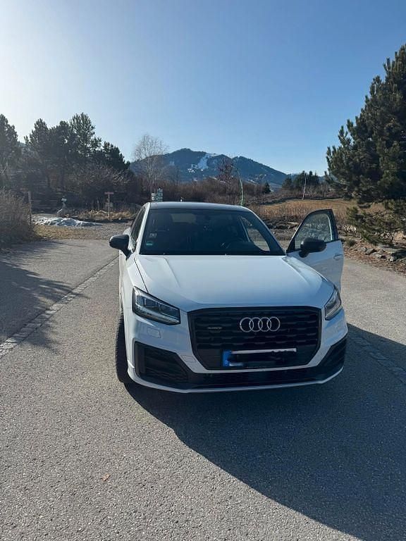 Gebraucht Audi Q2 Sport 150 PS (110 kW) 2018 Weiß SUV