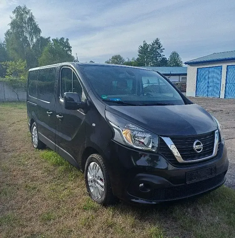 Gebraucht Nissan NV300 Tekna 145 PS (106 kW) 2017 Schwarz Van