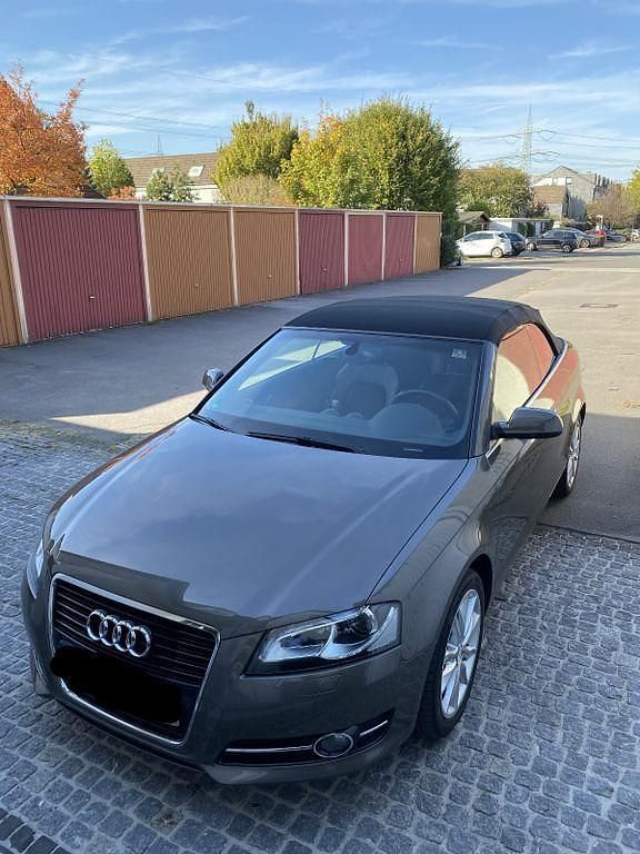 Gebraucht Audi A3 Cabriolet Ambition 125 PS (91 kW) 2011 Grau Cabrio