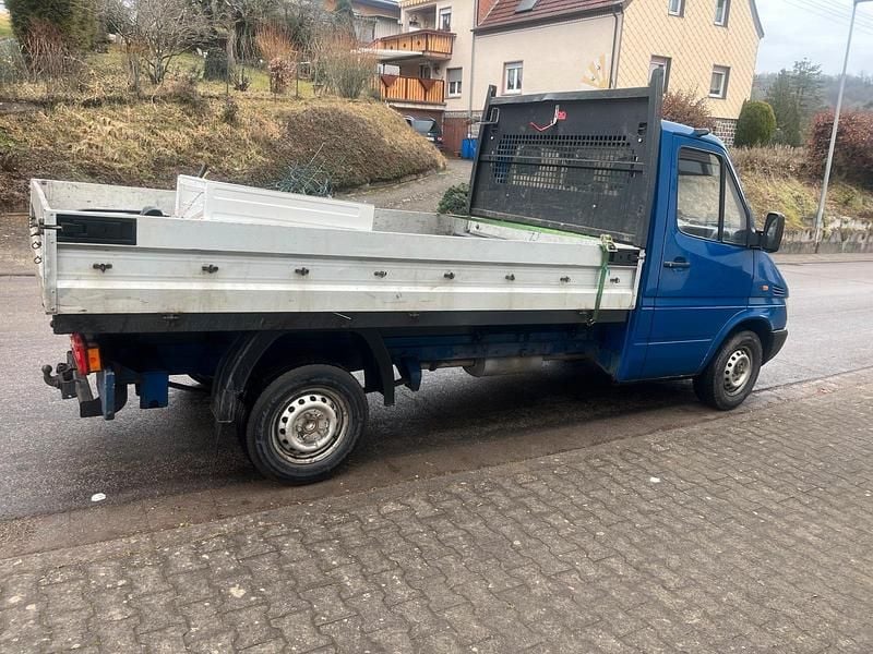 Gebraucht Mercedes Sprinter 110 PS (80 kW) 2000 Blau