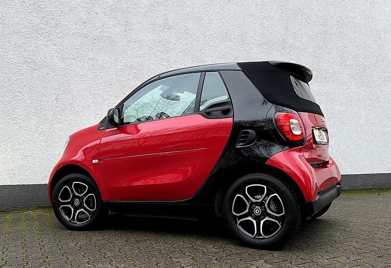 Gebraucht Smart ForTwo Cabrio 90 PS (66 kW) 2016 Rot Cabrio